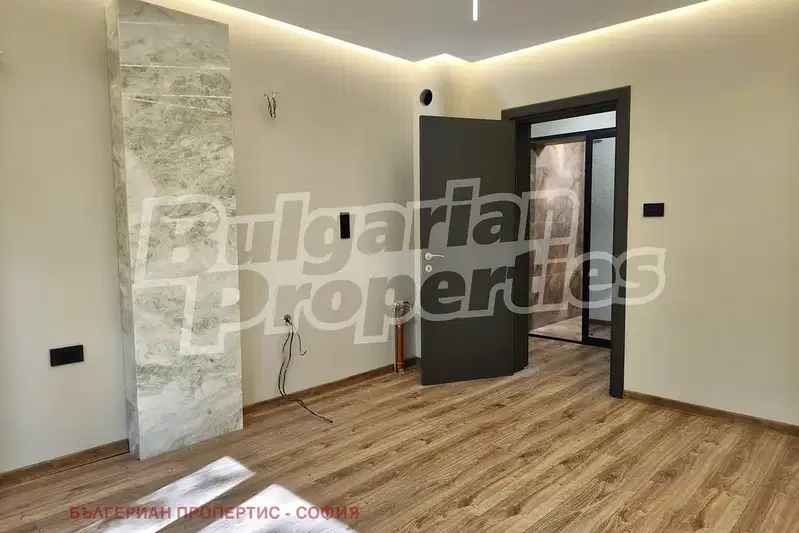 Functional 2-room apartment in Zaharna Fabrika with thermal insulation
