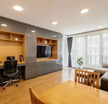 Photo 2 — 2-room apartment in Zona B-18 with terrace and parking