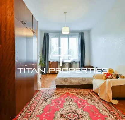 Photo 3 — Three-room apartment in Zona B-5 with terrace and parking
