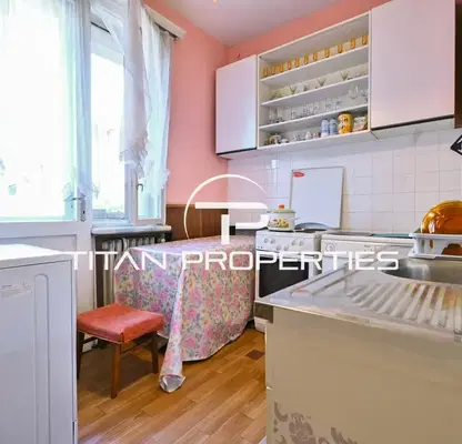 Photo 5 — Three-room apartment in Zona B-5 with terrace and parking