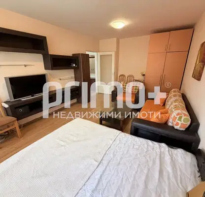 Photo 2 — One-room apartment in Zona B-5, Sofia with terrace
