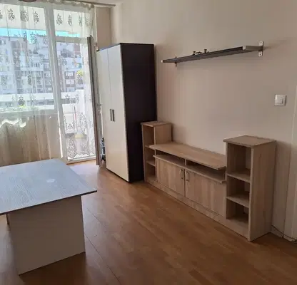 Photo 2 — One-room apartment in Zona B-5 with large loggia