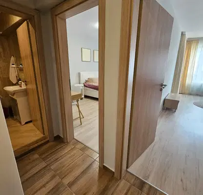 Photo 5 — Two-room apartment in Zona B-5 with parking space and elevator