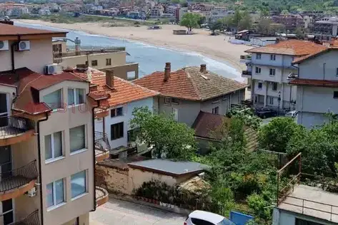 Тристаен апартамент в Бургас, Созопол