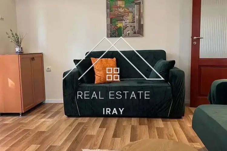 4-bedroom apartment in Stara Zagora, Centyr