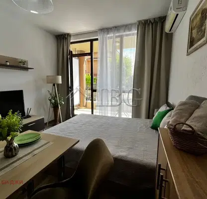 Photo 4 — Studio apartment in Sveti Vlas with balcony and pool