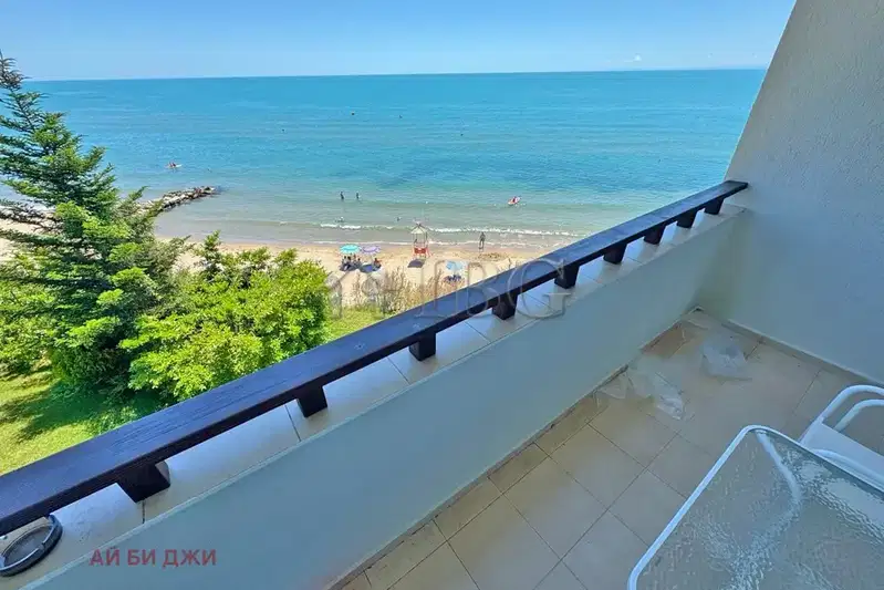 Two-room apartment with sea view in Sveti Vlas, Etara 1