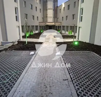 Снимка 5 — Тристаен апартамент с двор в Свети Влас, ново строителство