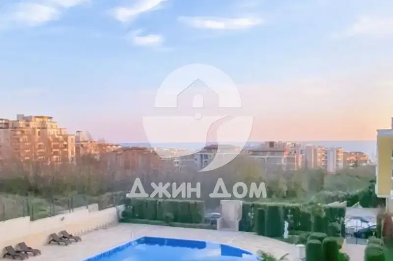 Тристаен апартамент в Бургас, Свети Влас