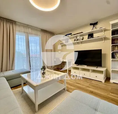 Photo 2 — Three-room apartment with frontal sea view in Sveti Vlas