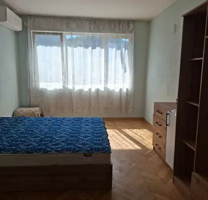 Photo 2 — Three-room apartment with two terraces in the centre of Troyan
