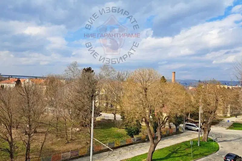 Two-room apartment in Asparuhovo with panoramic terrace