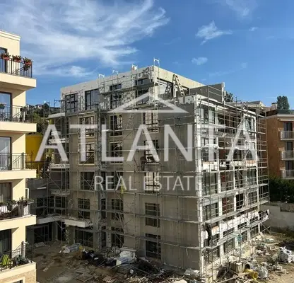 Снимка 3 — Двустаен апартамент с балкон в Бриз, Варна, ново строителство