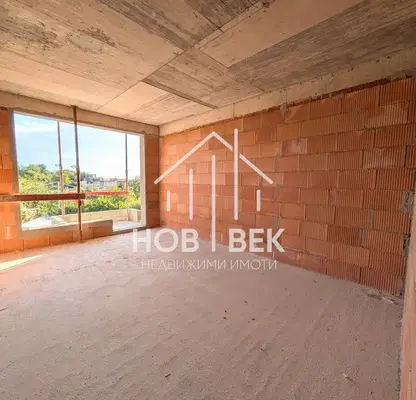 Photo 5 — Spacious 4-room apartment in Briz, Varna with three terraces