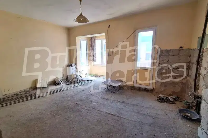4-room apartment in Center, Varna with terrace