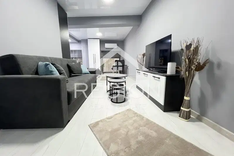 One-room apartment in Center, Varna with video surveillance