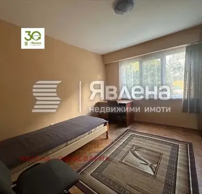 Снимка 4 — Четиристаен апартамент с две тераси в Чайка, Варна