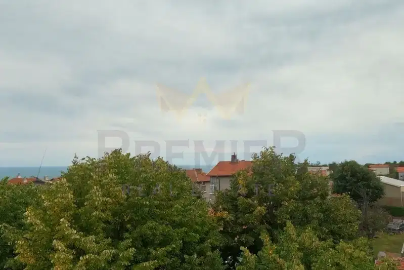 One-room apartment with sea view in Galata, Varna