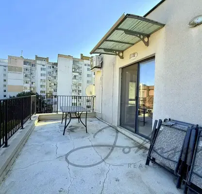 Photo 5 — Three-room apartment in Kaisieva gradina with terrace and parking
