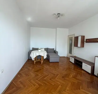 Photo 2 — Three-room apartment in Kaisieva Gradina with southwest aspect