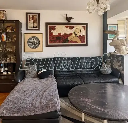 Photo 2 — 4-room apartment in Levski, Varna with balcony