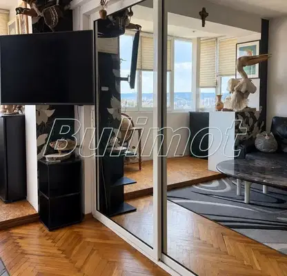 Photo 4 — 4-room apartment in Levski, Varna with balcony