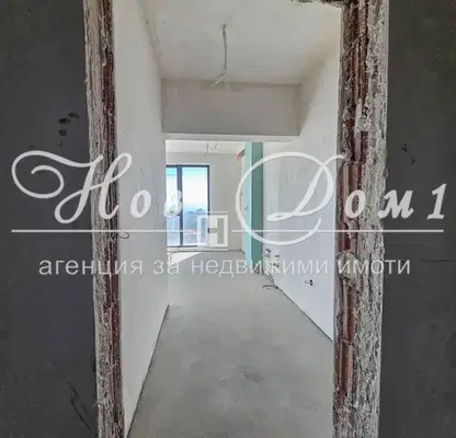 Снимка 4 — Тристаен апартамент с голяма тераса в Левски 2, Варна