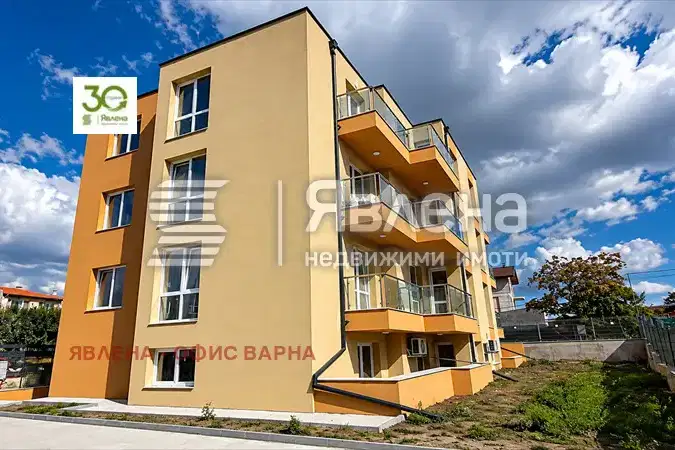 Двустаен апартамент във Варна, м-т Пчелина