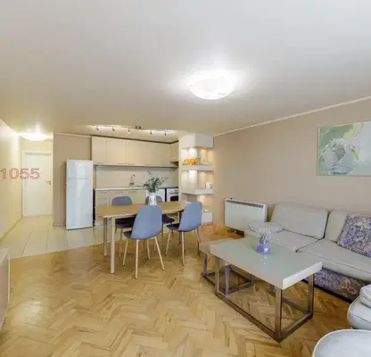 Photo 2 — Three-room apartment with two terraces in Okrazhna bolnitsa area, Varna