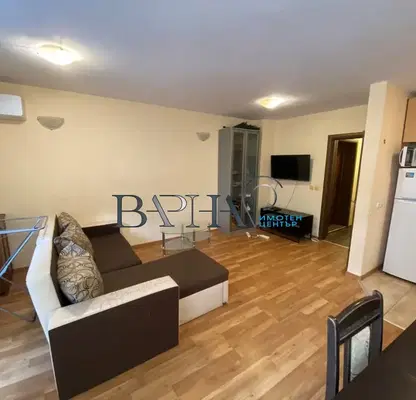 Photo 4 — Three-room apartment with two terraces in Okrazhna bolnitsa-Generali, Varna