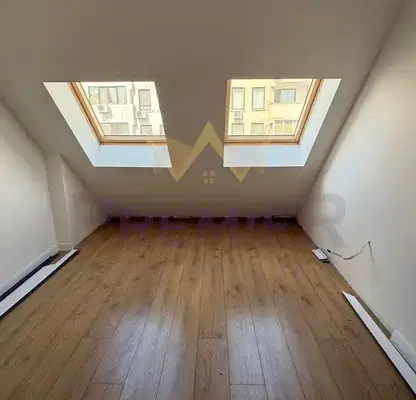 Photo 3 — Spacious 3-room apartment in Pobeda with two levels