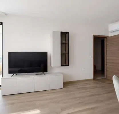 Photo 4 — Two-room apartment in Pobeda, Varna with elevator