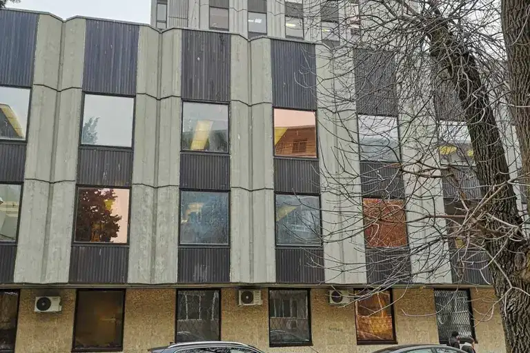 Тристаен апартамент във Варна, ВИНС-Червен площад