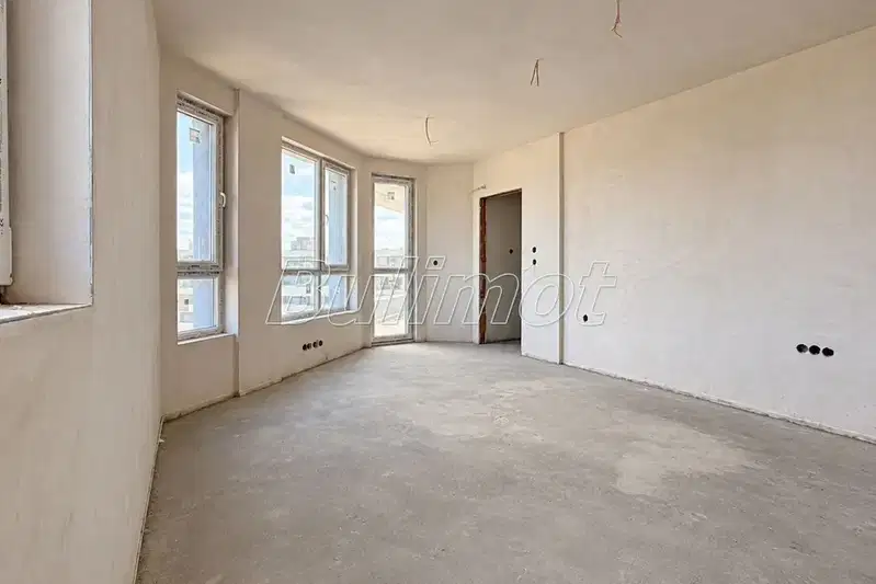 Two-room apartment in Vazrazhdane 1, Varna with elevator