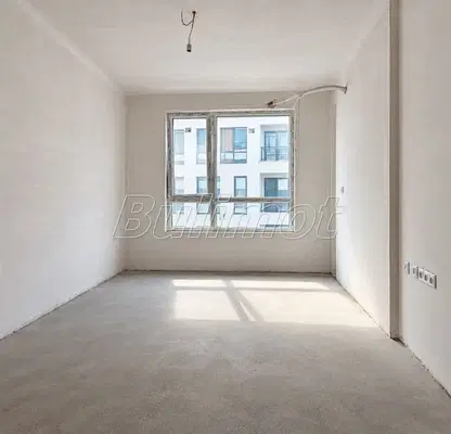 Photo 2 — Three-room apartment with balcony in Vazrazhdane 1, Varna