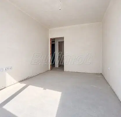 Photo 4 — Three-room apartment with balcony in Vazrazhdane 1, Varna