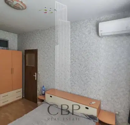 Photo 3 — Spacious 3-room apartment in Vazrazhdane 1, Varna