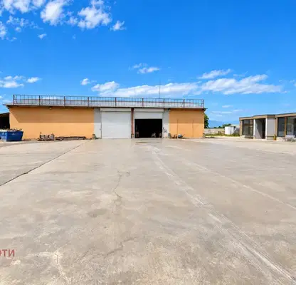 Photo 2 — Industrial Building in Pazardjik, Stavropol