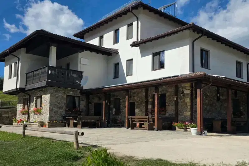Hotel in Smolyan, Gela