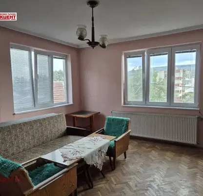 Снимка 4 — Етаж от къща с 3 спални и тераса в Горна Оряховица