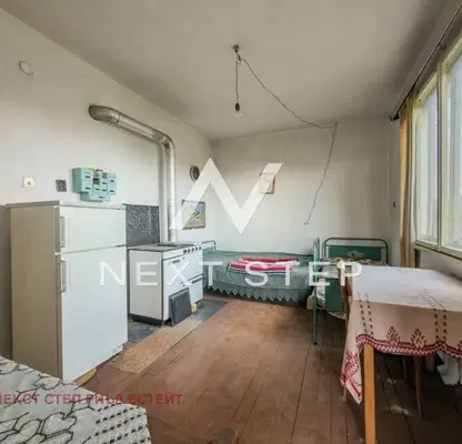 Photo 5 — Spacious 5-room house floor in Hisarya, Verigovo district