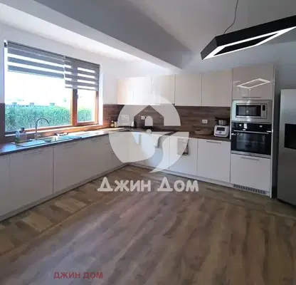 Photo 4 — Two-storey house with pool in Aheloy, Burgas region