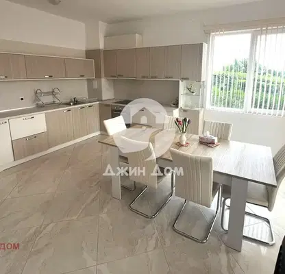 Photo 4 — Two-storey house with 3 bedrooms in Kableshkovo with terraces