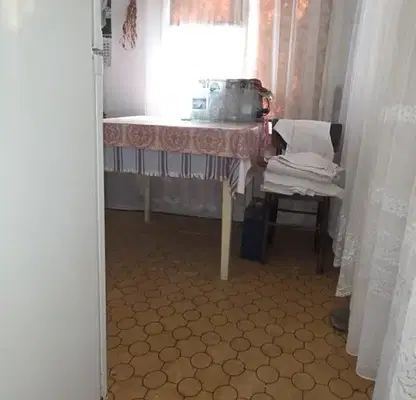 Снимка 3 — Къща с два парцела в Карлово, Под пазара