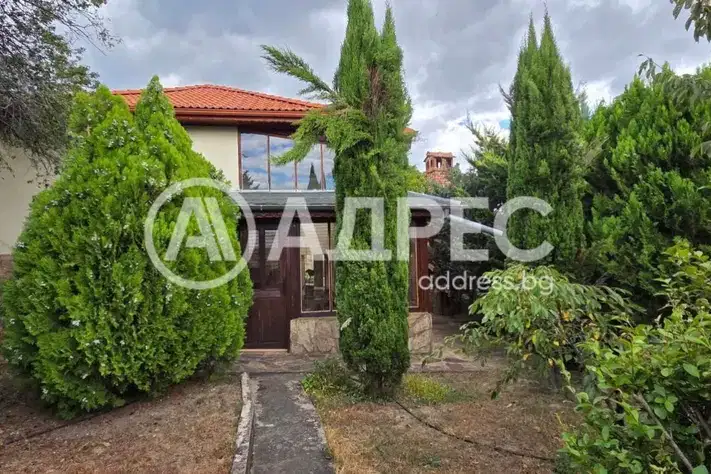 Detached house with 3 bedrooms in Karlovo, Plovdiv region