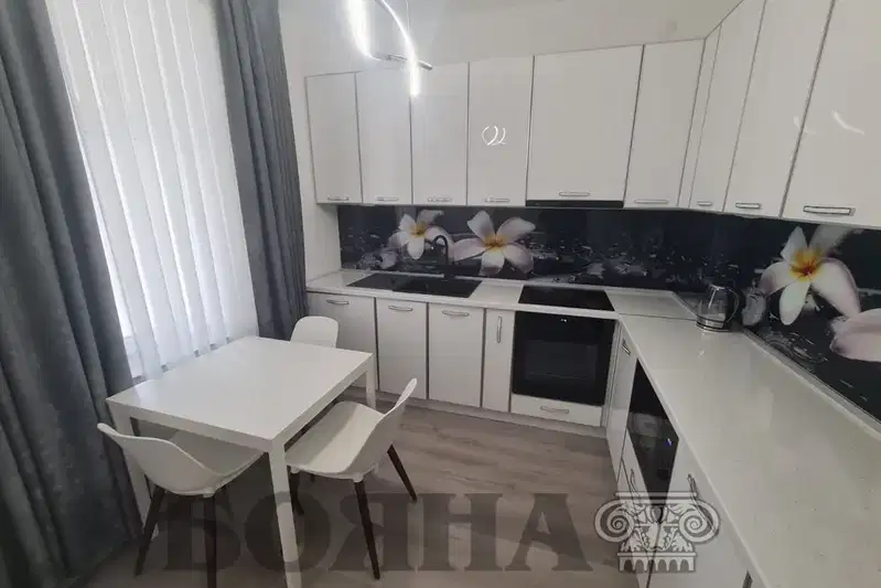 Къща в Русе, Център