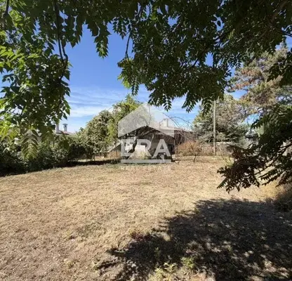 Photo 4 — House with large yard in Arbanasi village, Veliko Tarnovo region