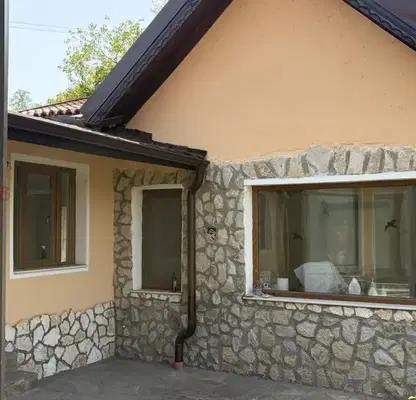 Photo 3 — 3-room house in Brusen village, Vratsa region with yard and greenhouse