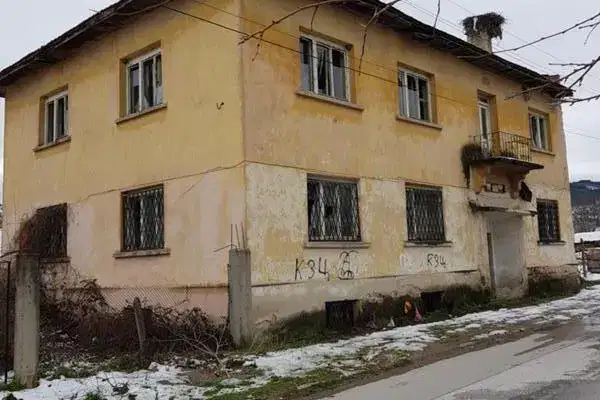 House in Pazardjik, Cerovo