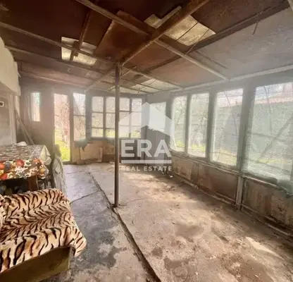 Photo 5 — House with yard and garage in Ivanovo village, Ruse region